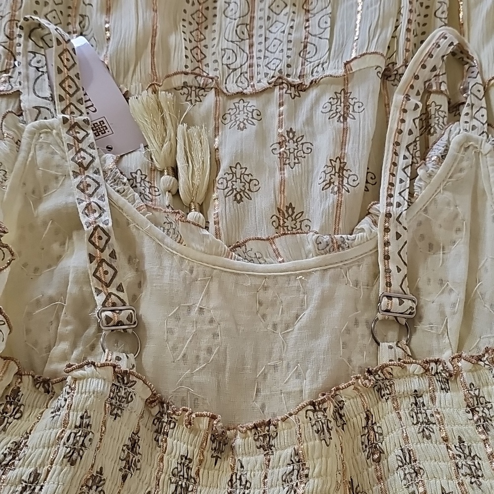 Ananta Maxi Dress - Picture 10 of 12